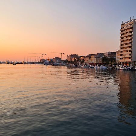 Tom'S Luxury Apartment Zadar, Branimirova Obala 外观 照片