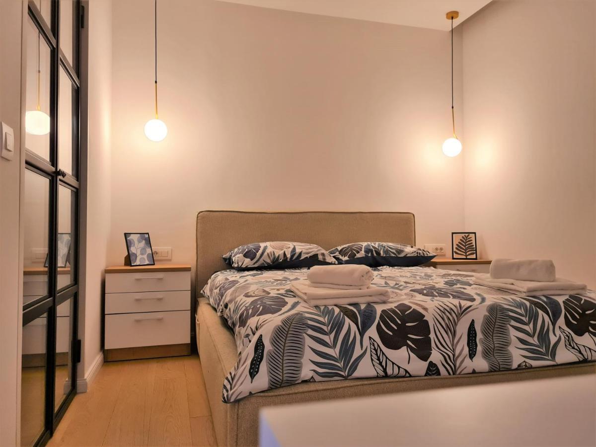 Tom'S Luxury Apartment Zadar, Branimirova Obala 外观 照片