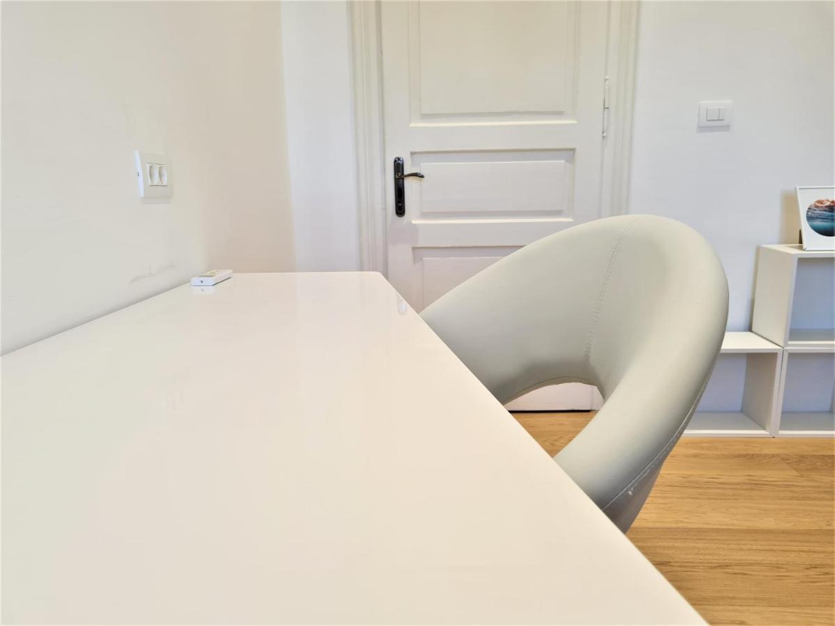 Tom'S Luxury Apartment Zadar, Branimirova Obala 外观 照片
